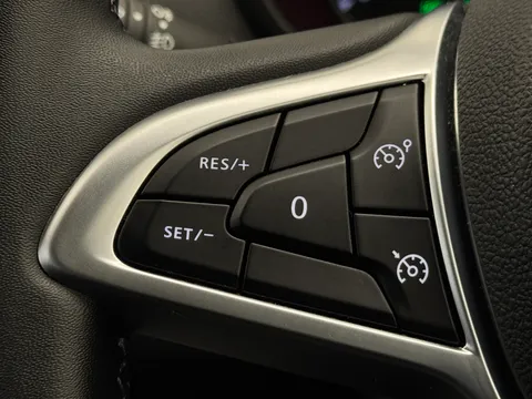 DN23RJZ Dacia Duster 1.0 TCe 90 Comfort 5dr Thumbnail #11