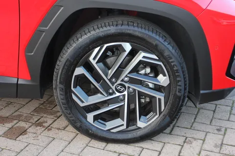 LD74WMJ Hyundai Tucson 1.6T Hybrid Ultimate 5dr Auto Thumbnail #12