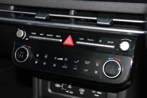 LD74WMJ Hyundai Tucson 1.6T Hybrid Ultimate 5dr Auto Thumbnail #22