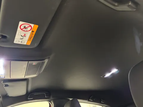 DX22GYT Mazda Mazda3 2.0 e-Skyactiv G MHEV SE-L 5dr Thumbnail #17