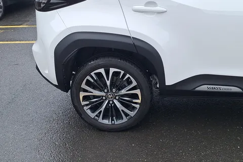 SP23XBV Toyota Yaris Cross 1.5 Hybrid Excel 5dr CVT Thumbnail #5