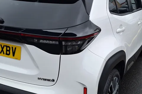 SP23XBV Toyota Yaris Cross 1.5 Hybrid Excel 5dr CVT Thumbnail #18