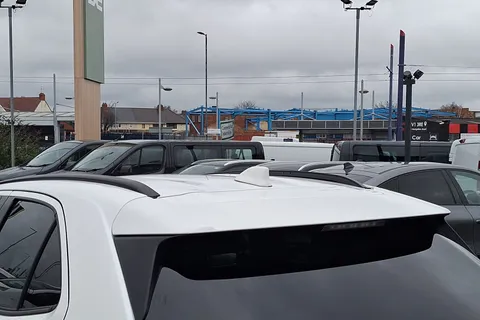 SP23XBV Toyota Yaris Cross 1.5 Hybrid Excel 5dr CVT Thumbnail #26