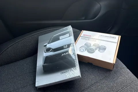 ML74PXN Honda Jazz 1.5 i-MMD Hybrid Advance 5dr eCVT Thumbnail #29