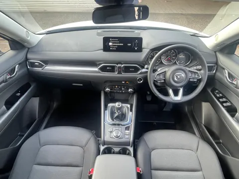 MC75FWB Mazda CX-5 2.0 e-Skyactiv G MHEV Centre-Line 5dr Thumbnail #8