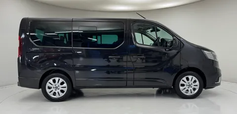 DS75AYO Renault Trafic SL28 Blue dCi 150 Extra [Safety] 9 Seater Thumbnail #5