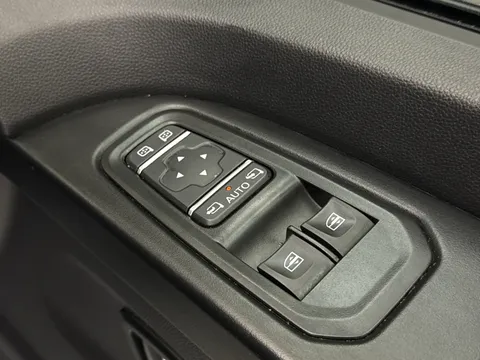 DY25KOA Renault Trafic LL30 Blue dCi 150 Extra Sport [Safety] Van Thumbnail #15