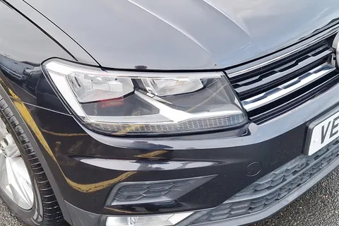 VE66NCF Volkswagen Tiguan 2.0 TDi 150 SE 5dr Thumbnail #14