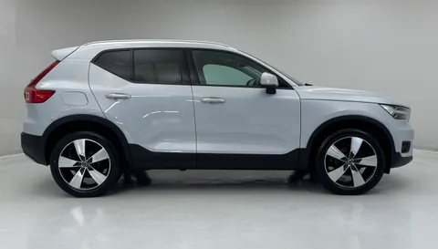 KR20OKT Volvo XC40 1.5 T3 [163] Momentum 5dr Thumbnail #6