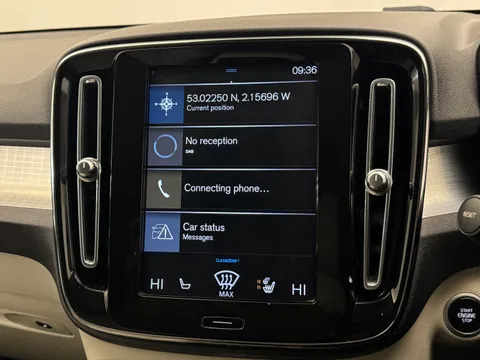 KR20OKT Volvo XC40 1.5 T3 [163] Momentum 5dr Thumbnail #37