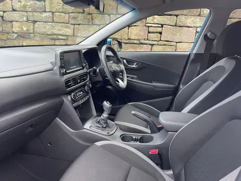 MJ69RVV Hyundai Kona 1.0T GDi Blue Drive Premium 5dr Thumbnail #13