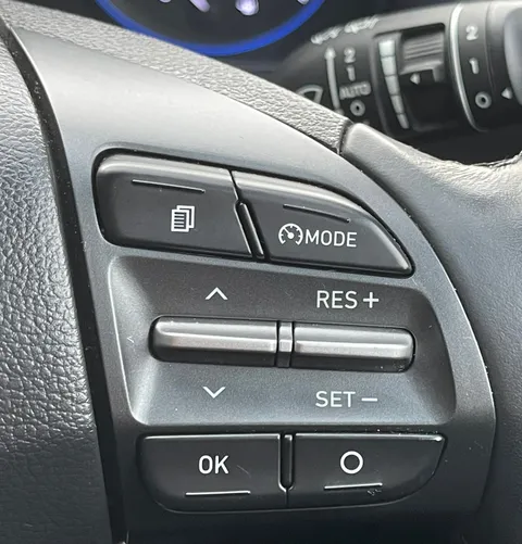 MJ69RVV Hyundai Kona 1.0T GDi Blue Drive Premium 5dr Thumbnail #20