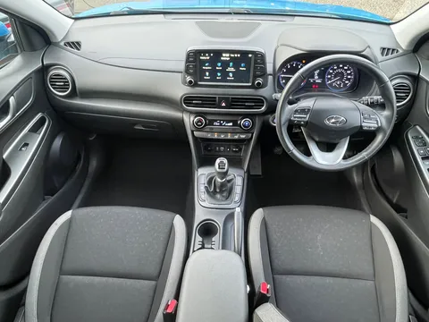 MJ69RVV Hyundai Kona 1.0T GDi Blue Drive Premium 5dr Thumbnail #23