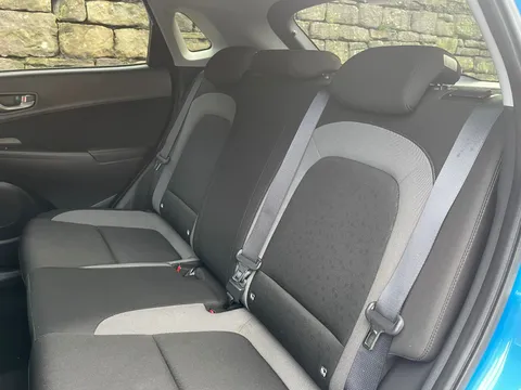 MJ69RVV Hyundai Kona 1.0T GDi Blue Drive Premium 5dr Thumbnail #27