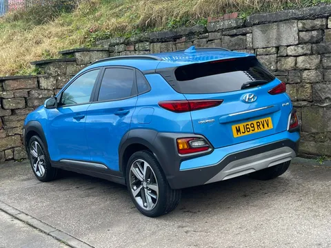 MJ69RVV Hyundai Kona 1.0T GDi Blue Drive Premium 5dr Thumbnail #5