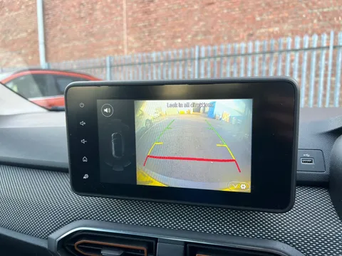 DL71XZN Dacia Sandero Stepway 1.0 TCe Prestige 5dr CVT Thumbnail #19