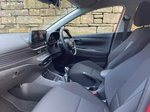 MT75JJF Hyundai i20 1.0T GDi Premium 5dr Thumbnail #22