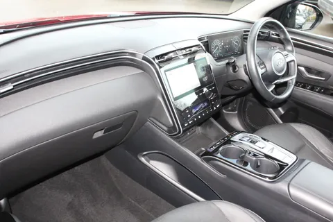 EK21NYB Hyundai Tucson 1.6 TGDi Hybrid 230 Ultimate 5dr 2WD Auto Thumbnail #12