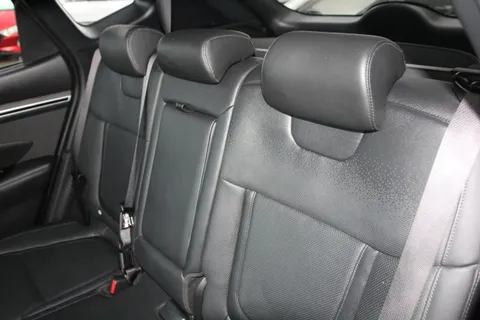 EK21NYB Hyundai Tucson 1.6 TGDi Hybrid 230 Ultimate 5dr 2WD Auto Thumbnail #15