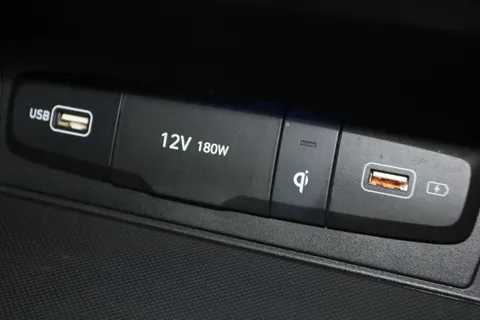 EK21NYB Hyundai Tucson 1.6 TGDi Hybrid 230 Ultimate 5dr 2WD Auto Thumbnail #34