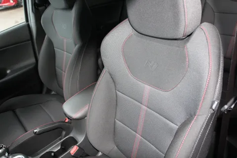 FV72KGG Hyundai i30 1.5T GDi N Line 5dr Thumbnail #12