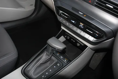 EA74CRZ Hyundai Bayon 1.0 TGDi Ultimate 5dr DCT Thumbnail #21