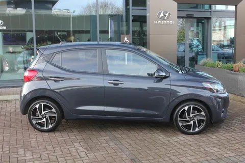 ET24NVG Hyundai i10 1.0 [63] Premium 5dr Auto [Nav] Thumbnail #5