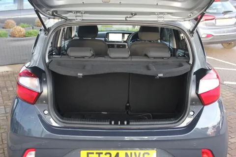 ET24NVG Hyundai i10 1.0 [63] Premium 5dr Auto [Nav] Thumbnail #13