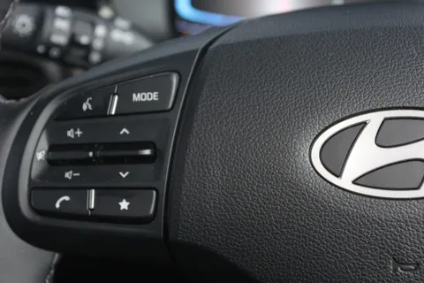 ET24NVG Hyundai i10 1.0 [63] Premium 5dr Auto [Nav] Thumbnail #21