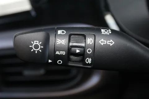 ET24NVG Hyundai i10 1.0 [63] Premium 5dr Auto [Nav] Thumbnail #23