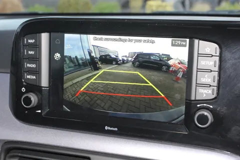 ET24NVG Hyundai i10 1.0 [63] Premium 5dr Auto [Nav] Thumbnail #16