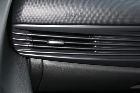 MJ25HVT Hyundai Bayon 1.0 TGDi Premium 5dr DCT Thumbnail #29