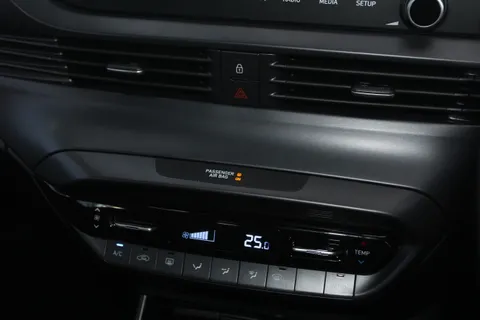 MJ25HVT Hyundai Bayon 1.0 TGDi Premium 5dr DCT Thumbnail #19