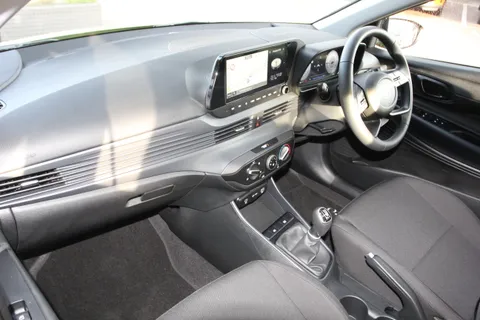 MJ75ZYS Hyundai i20 1.0T GDi Advance [Nav] 5dr Thumbnail #3