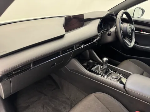 MX73ZXB Mazda Mazda3 2.0 e-Skyactiv G MHEV Centre-Line 5dr Thumbnail #13