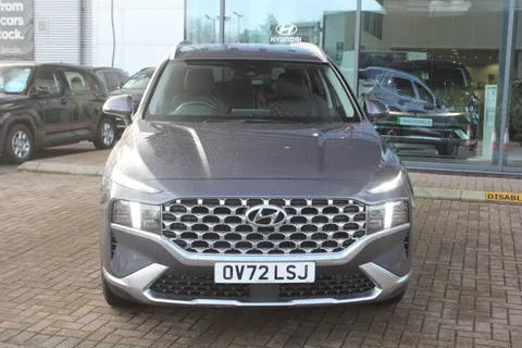 7 of 46 for Hyundai Santa Fe 1.6 TGDi Hybrid Premium 5dr Auto