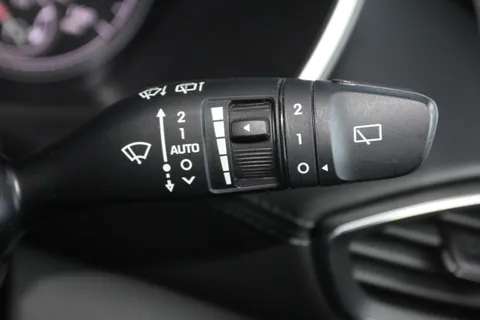 26 of 46 for Hyundai Santa Fe 1.6 TGDi Hybrid Premium 5dr Auto