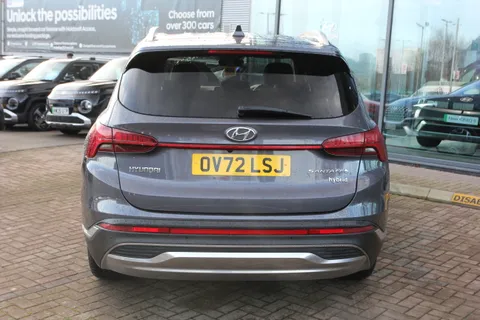 11 of 46 for Hyundai Santa Fe 1.6 TGDi Hybrid Premium 5dr Auto