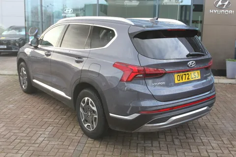 3 of 46 for Hyundai Santa Fe 1.6 TGDi Hybrid Premium 5dr Auto