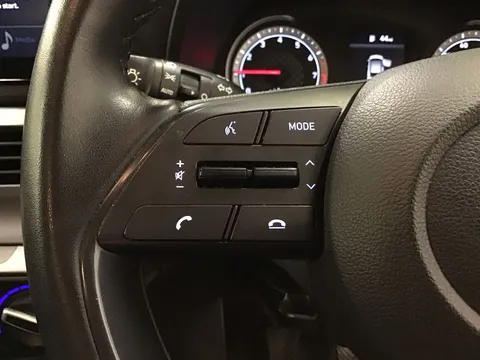 DN71HMX Hyundai i20 1.0T GDi Element 5dr Thumbnail #24