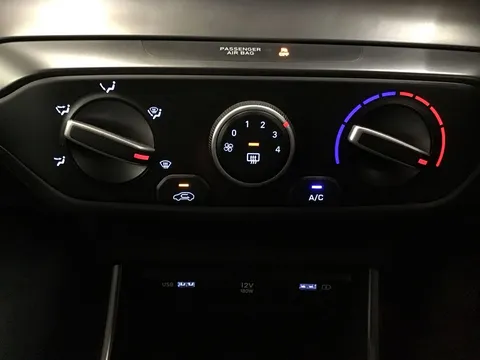 DN71HMX Hyundai i20 1.0T GDi Element 5dr Thumbnail #28