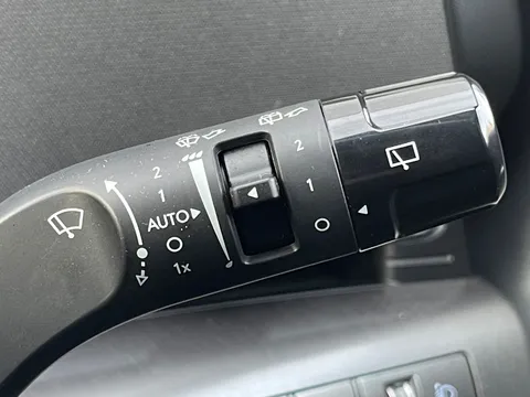 MC25UVZ Hyundai Kona 1.6T 138 Ultimate 5dr Thumbnail #9