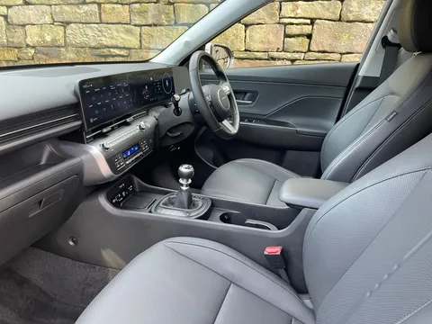 MC25UVZ Hyundai Kona 1.6T 138 Ultimate 5dr Thumbnail #20