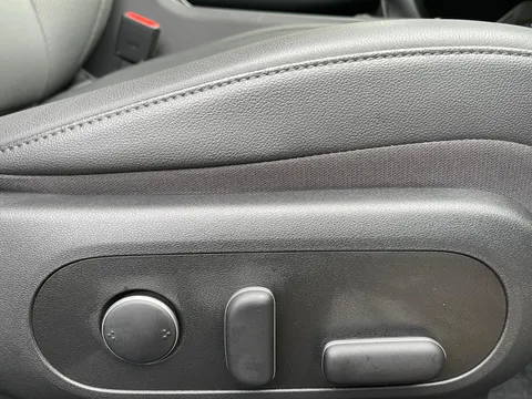 MC25UVZ Hyundai Kona 1.6T 138 Ultimate 5dr Thumbnail #30