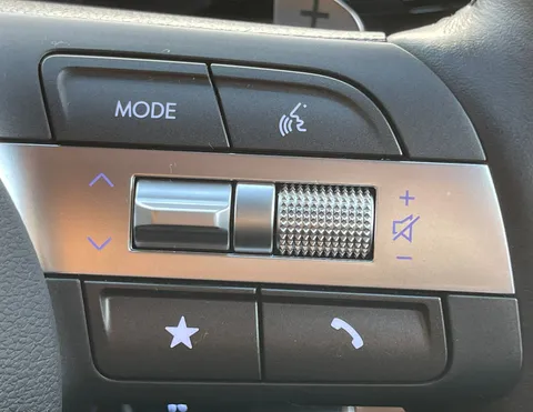 ME25ELV Hyundai Kona 1.6 Hybrid 129 Advance 5dr DCT Thumbnail #13