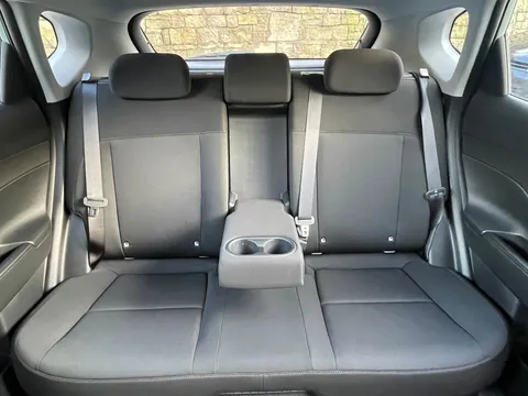 ME25ELV Hyundai Kona 1.6 Hybrid 129 Advance 5dr DCT Thumbnail #16