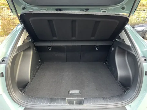 ME25ELV Hyundai Kona 1.6 Hybrid 129 Advance 5dr DCT Thumbnail #8