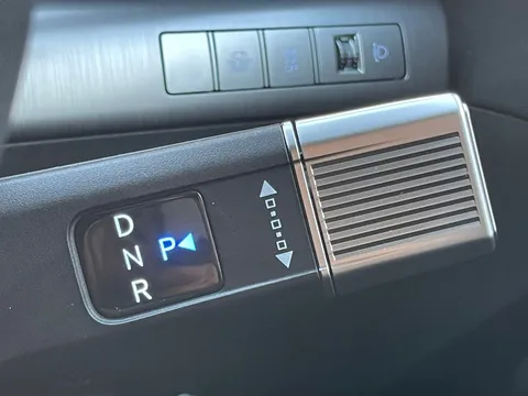 ME25ELV Hyundai Kona 1.6 Hybrid 129 Advance 5dr DCT Thumbnail #19