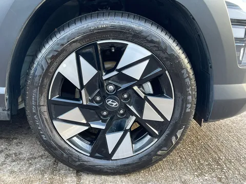 ME25ELV Hyundai Kona 1.6 Hybrid 129 Advance 5dr DCT Thumbnail #22