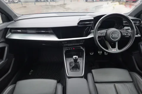 RF72XCA Audi A3 35 TFSI S Line 5dr Thumbnail #5